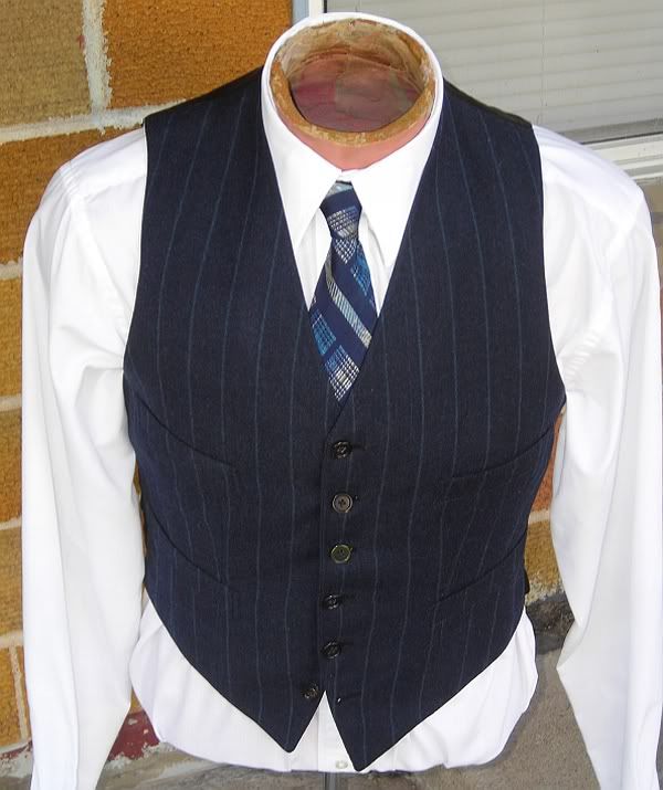 Fashion Park suits The Fedora Lounge